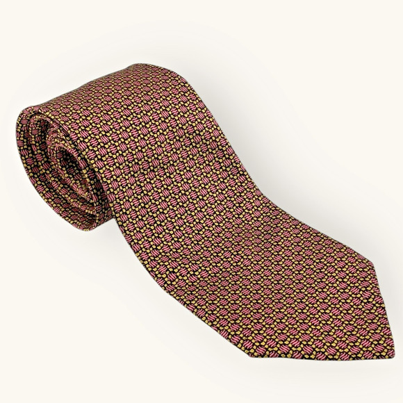VTG Burberrys Geometric Print 100% Silk Necktie Tie Luxury Sophisticated Gift - Picture 1 of 6